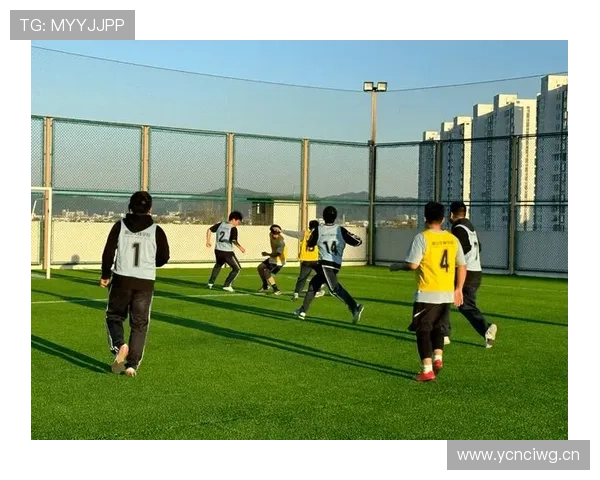 足球减压方法 足球减压方法