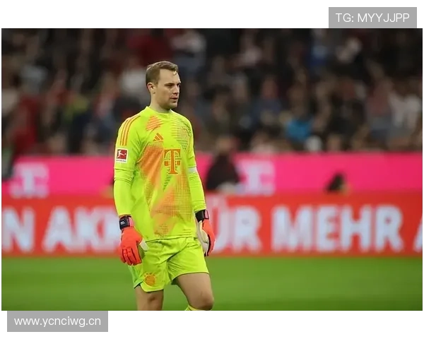 诺伊尔门将到清道夫角色演变解析