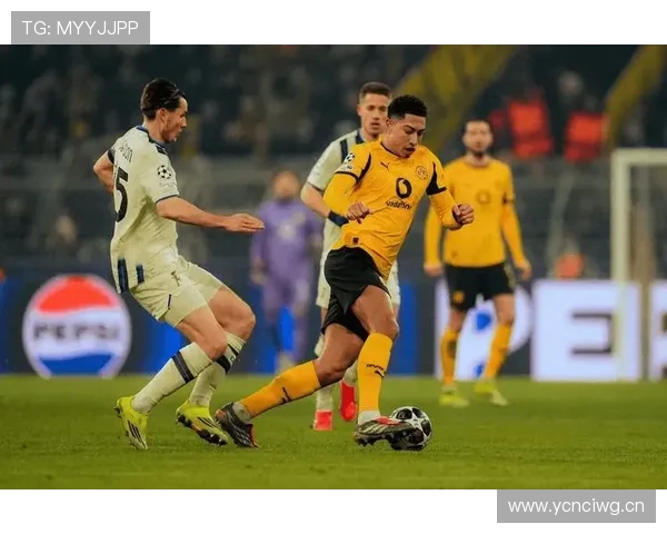 多特关键比赛表现不佳:对争冠形势产生影响,赛季走势承压 多特关键比赛表现不佳:对争冠形势产生影响,赛季走势承压