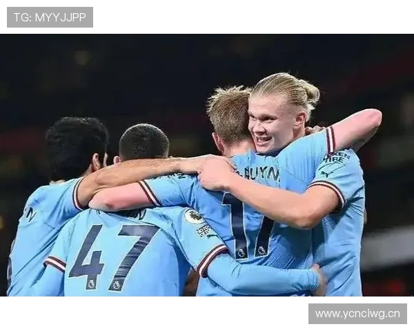 曼城王朝地位是否动摇：赛季统治力变化，竞争格局面临调整