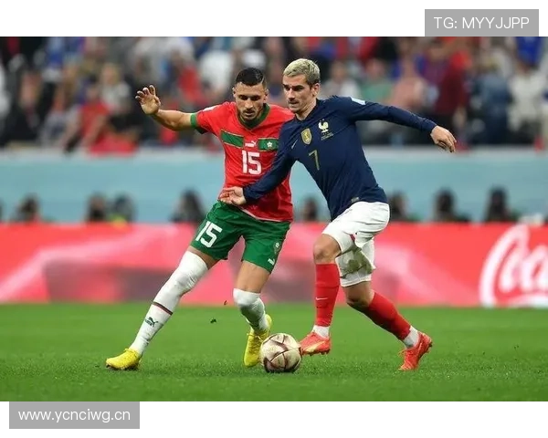 楚阿梅尼与罗德里:防守型中场模板对比分析 楚阿梅尼与罗德里:防守型中场模板对比分析